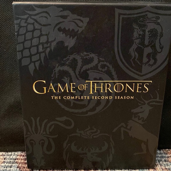 Game of Thrones: Season 2 [Blu-ray]- used - Picture 2 of 10
